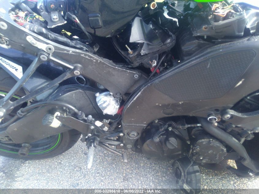 2009 KAWASAKI ZX1000 E JKAZXCE119A024752