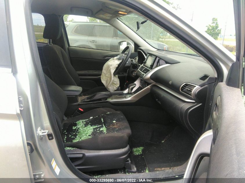 2020 MITSUBISHI ECLIPSE CROSS ES JA4AT3AA7LZ021989