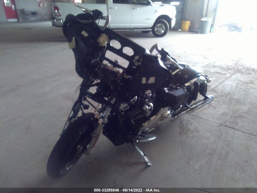 2020 HARLEY-DAVIDSON FLHX 1HD1KBC1XLB632817
