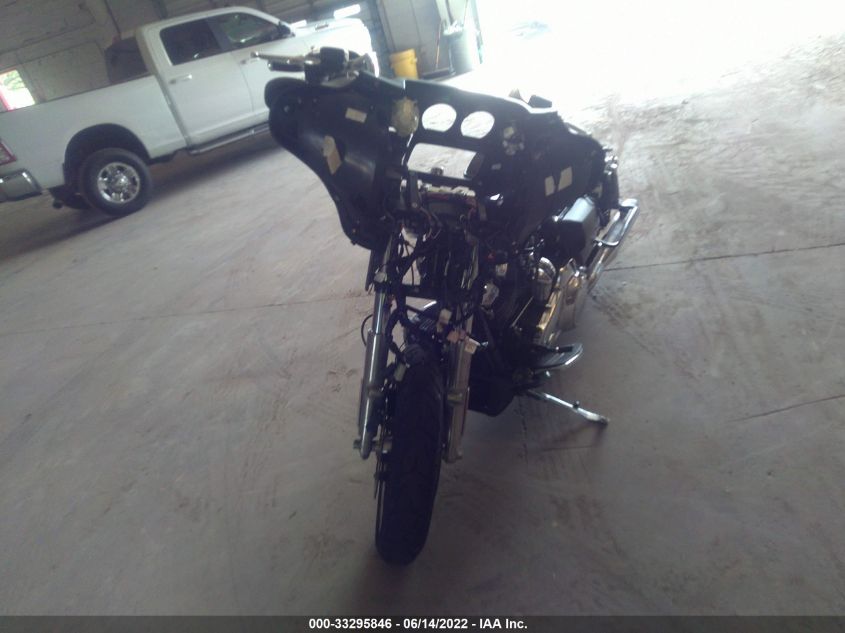 2020 HARLEY-DAVIDSON FLHX 1HD1KBC1XLB632817
