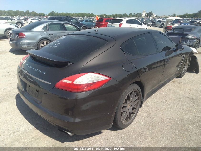 2013 PORSCHE PANAMERA WP0AA2A76DL014739