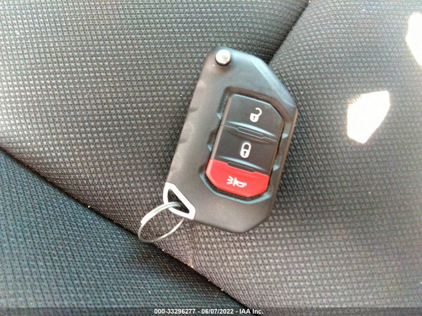 2021 JEEP WRANGLER UNLIMITED SPORT S 1C4HJXDG8MW702053