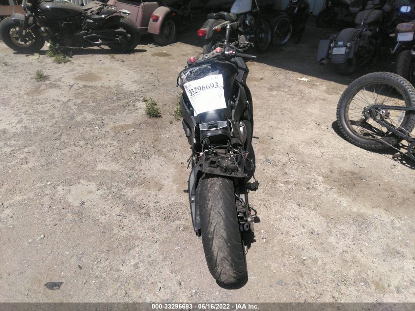 2011 KAWASAKI ZX1000 J JKAZXCJ19BA001831