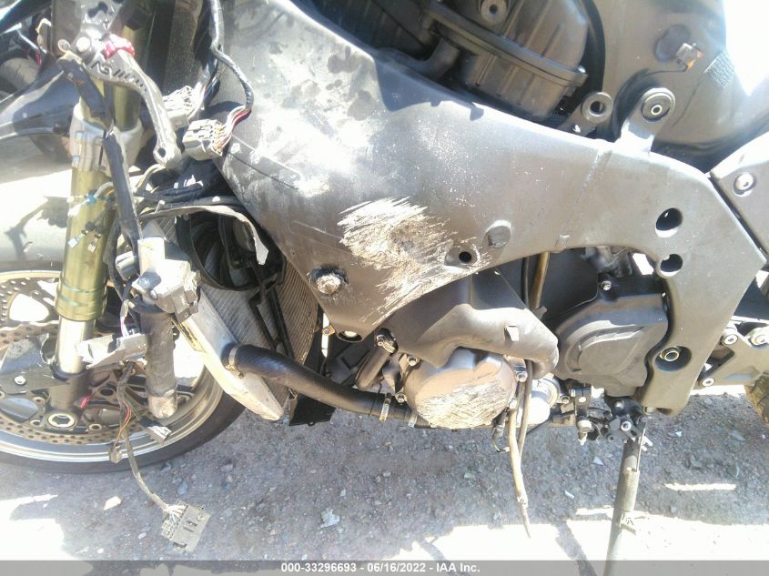 2011 KAWASAKI ZX1000 J JKAZXCJ19BA001831