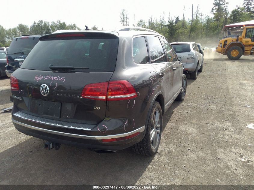 2015 VOLKSWAGEN TOUAREG LUX WVGEF9BP8FD002594