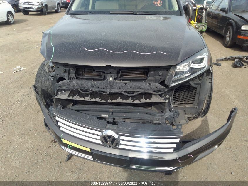 2015 VOLKSWAGEN TOUAREG LUX WVGEF9BP8FD002594