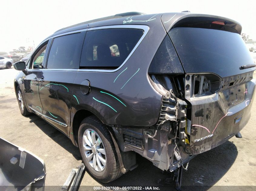 2017 CHRYSLER PACIFICA TOURING-L 2C4RC1BGXHR642077
