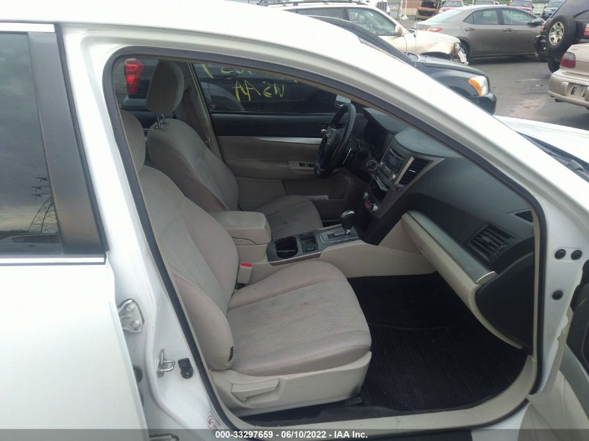 2013 SUBARU LEGACY 2.5I PREMIUM 4S3BMBC64D3032561