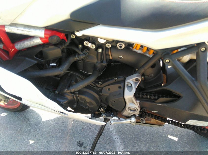 2019 DUCATI SUPERSPORT ZDMVABDS0KB007522