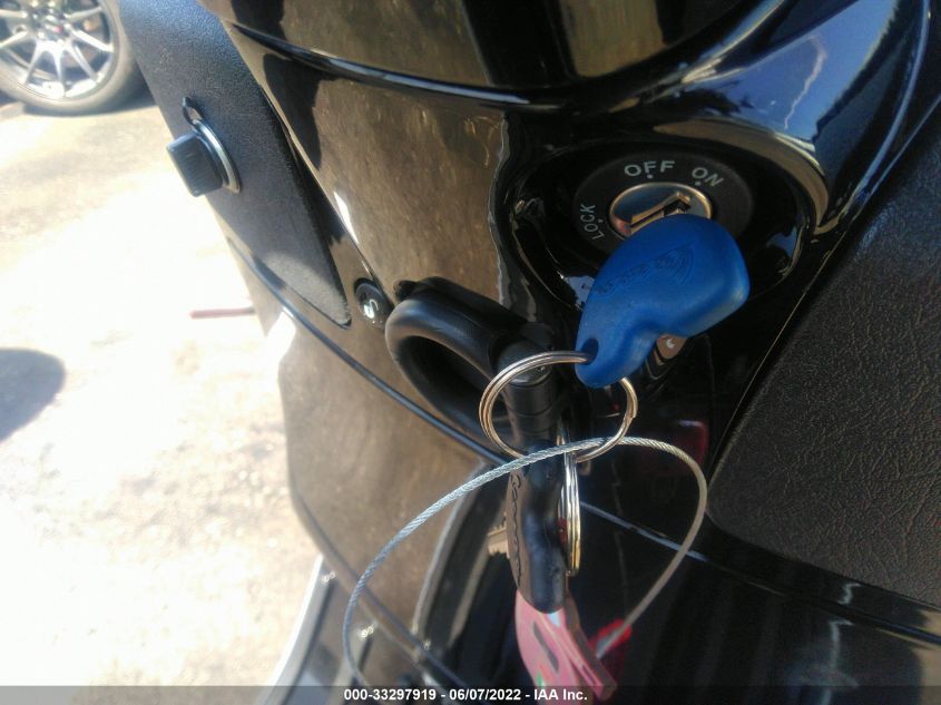 2007 VESPA GTS 250 ZAPM459LX75003872