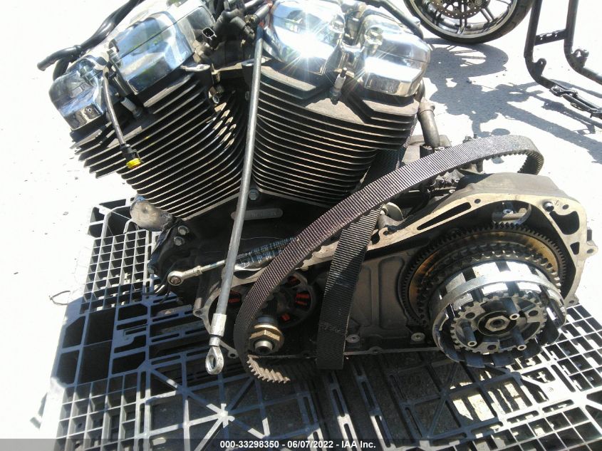 2019 HARLEY-DAVIDSON FXBR 1HD1YEJ61KB068004