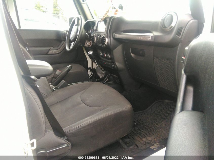 2015 JEEP WRANGLER UNLIMITED SPORT 1C4BJWDG1FL505505