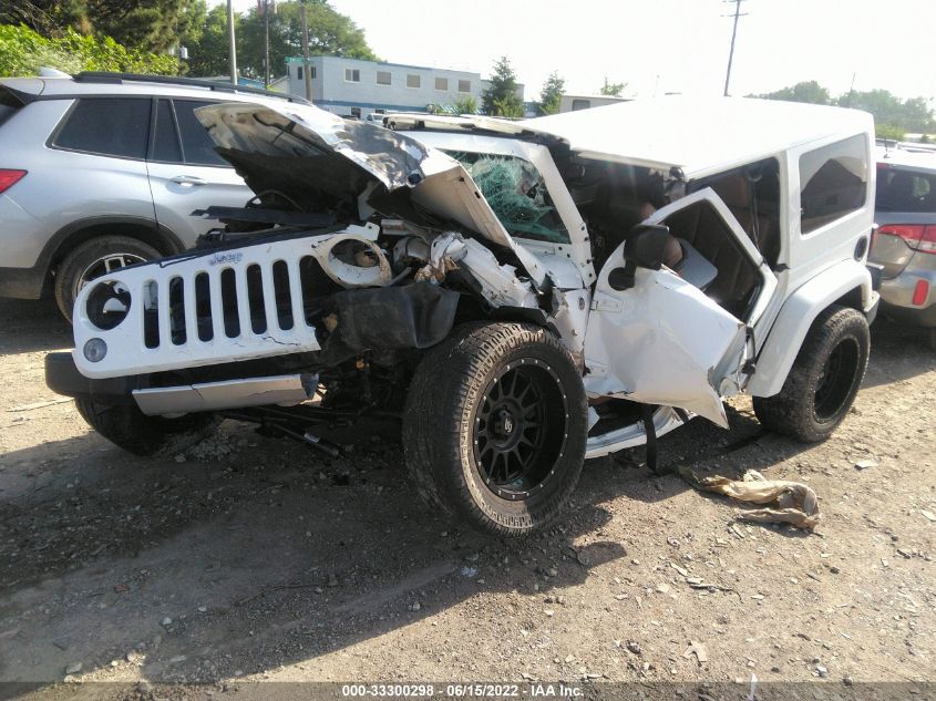 2014 JEEP WRANGLER UNLIMITED SAHARA 1C4BJWEG4EL109341