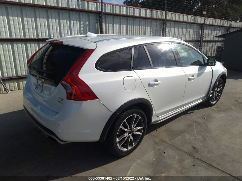 2015 VOLVO V60 CROSS COUNTRY T5 PLATINUM YV4612HM3F1001623