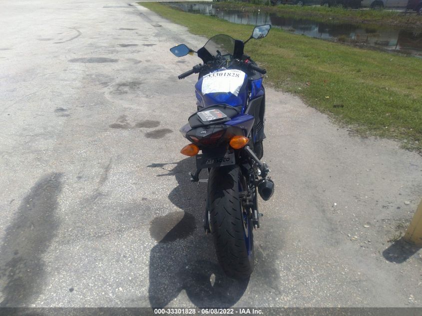 2019 YAMAHA YZFR3 MH3RH17Y3KK002920