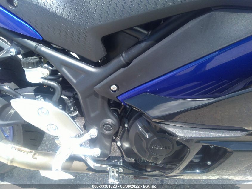 2019 YAMAHA YZFR3 MH3RH17Y3KK002920