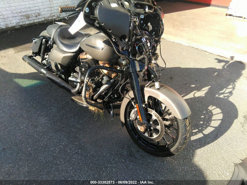 2019 HARLEY-DAVIDSON FLHXS 1HD1KRP17KB604815