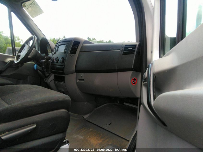 2017 MERCEDES-BENZ SPRINTER CARGO VAN WD3PE7CD7HP534231
