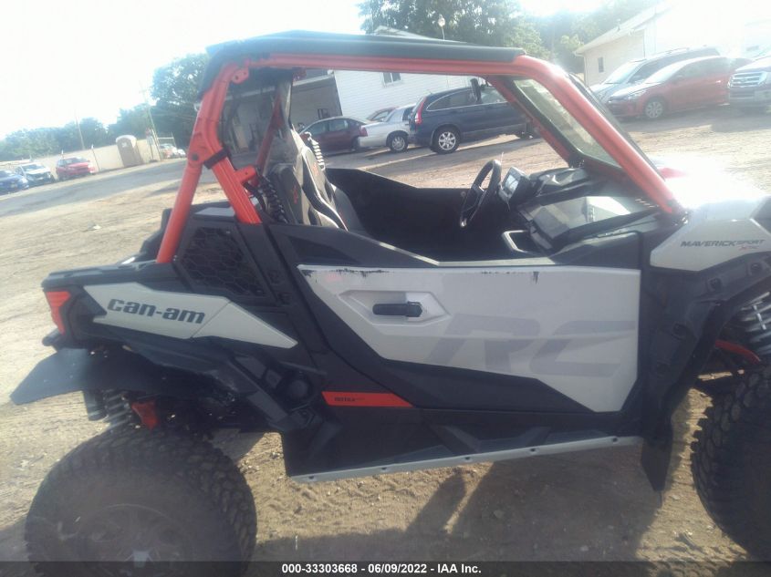 2022 CAN-AM MAVERICK SPORT X RC 1000R 3JB1PAX47NK000062