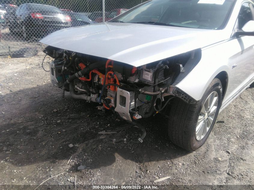 2016 HYUNDAI SONATA HYBRID SE KMHE24L15GA027187
