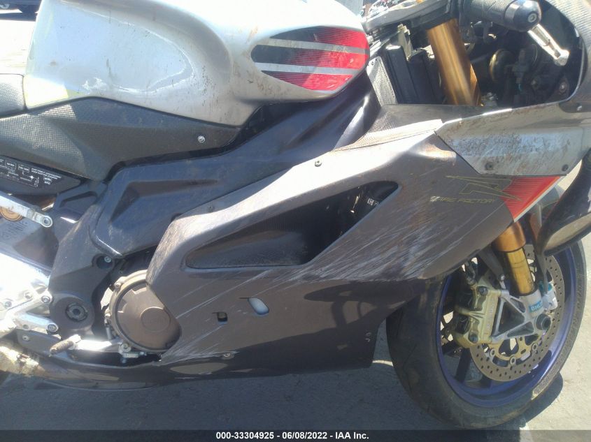 2004 APRILIA RSV R-1000 FACTORY ZD4RRC0134S000273