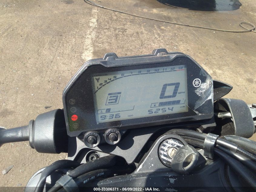 2021 YAMAHA MT-03 MH3RH20Y3MK006484