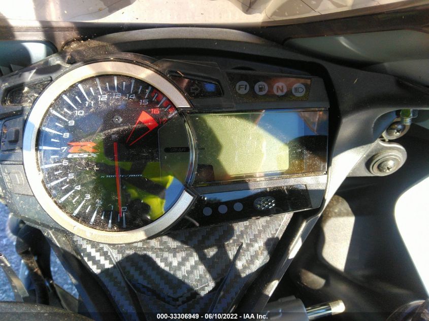 2022 SUZUKI GSX-R600 JS1GN7FA2N7100358