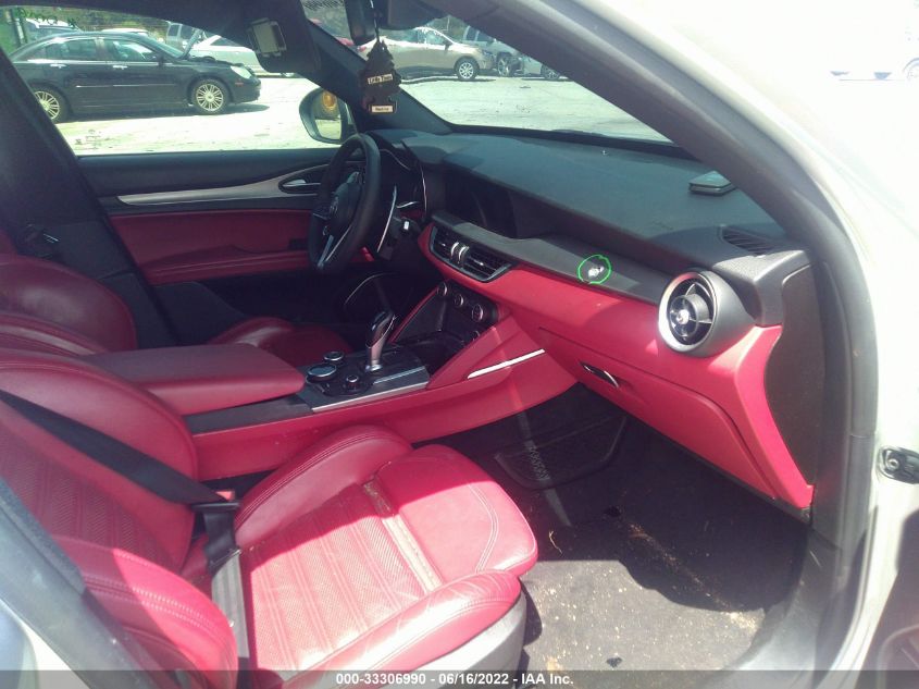 2018 ALFA ROMEO STELVIO TI SPORT ZASFAKNN7J7B81816