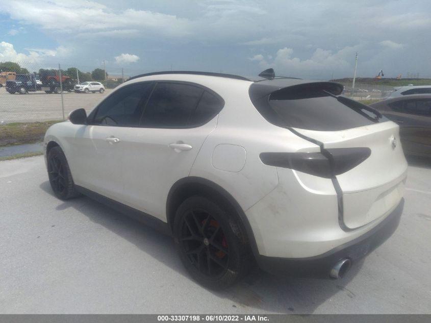 2018 ALFA ROMEO STELVIO TI SPORT ZASFAKNN8J7B96972