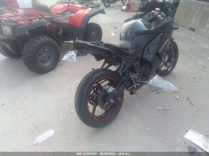 2012 KAWASAKI EX250 J JKAEXMJ16CDAA5967