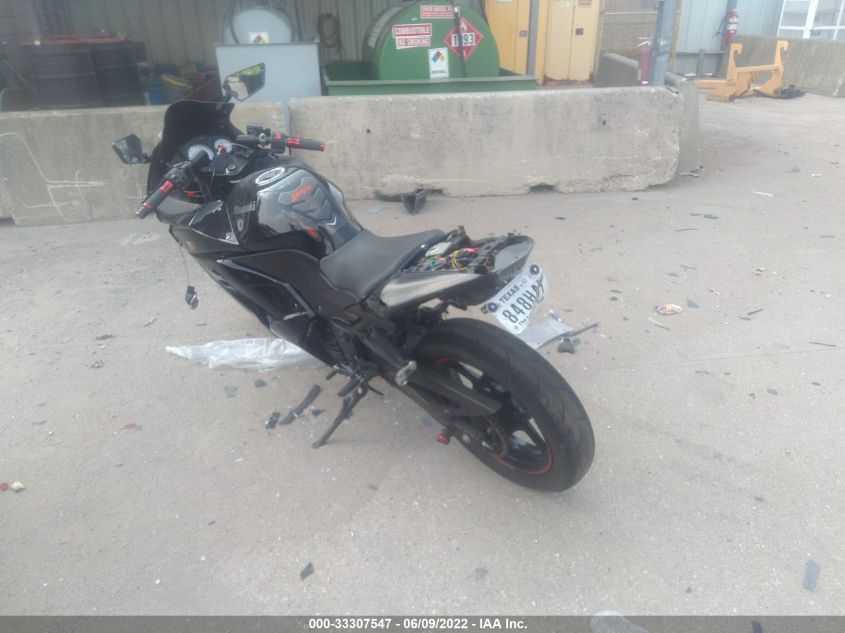 2012 KAWASAKI EX250 J JKAEXMJ16CDAA5967