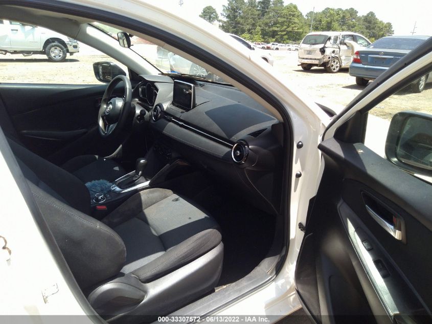 2017 TOYOTA YARIS IA 3MYDLBYV6HY159953