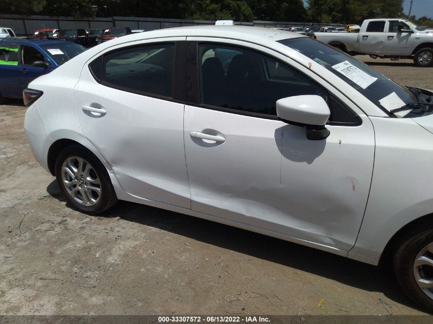 2017 TOYOTA YARIS IA 3MYDLBYV6HY159953
