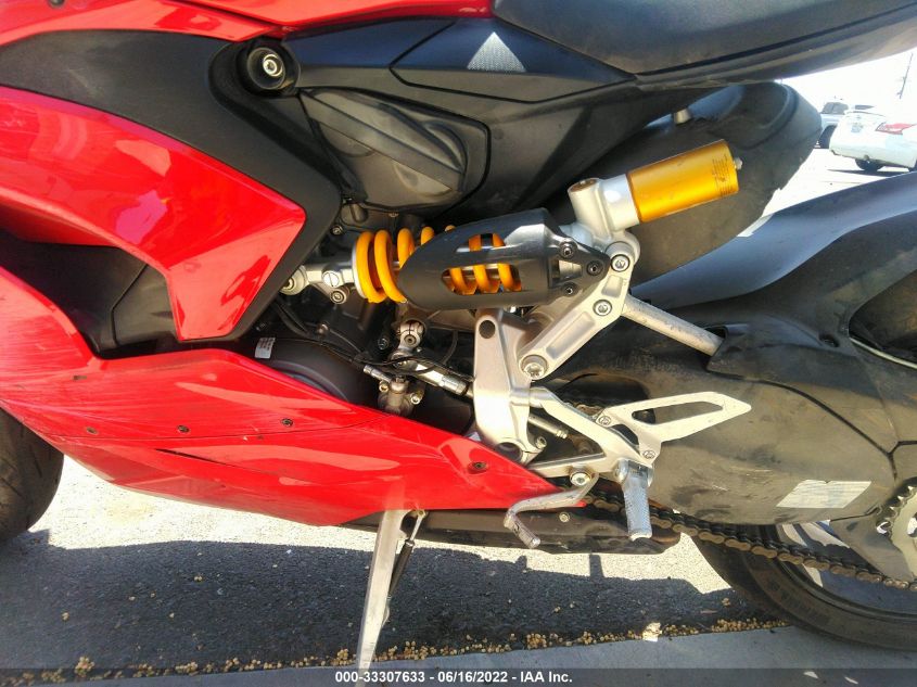 2022 DUCATI PANIGALE V2 ZDMHAATW4NB006566