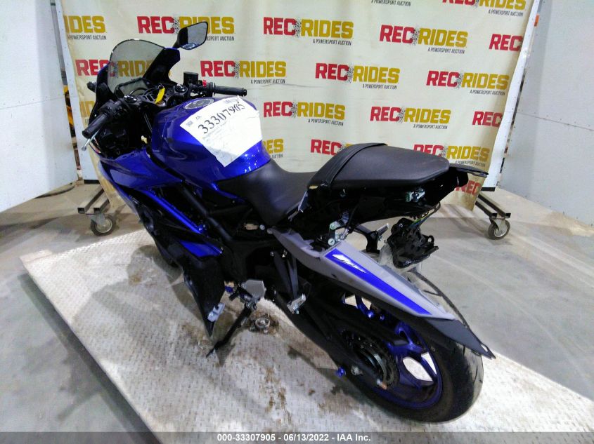 2021 YAMAHA YZFR3 A MH3RH18YXMK005508