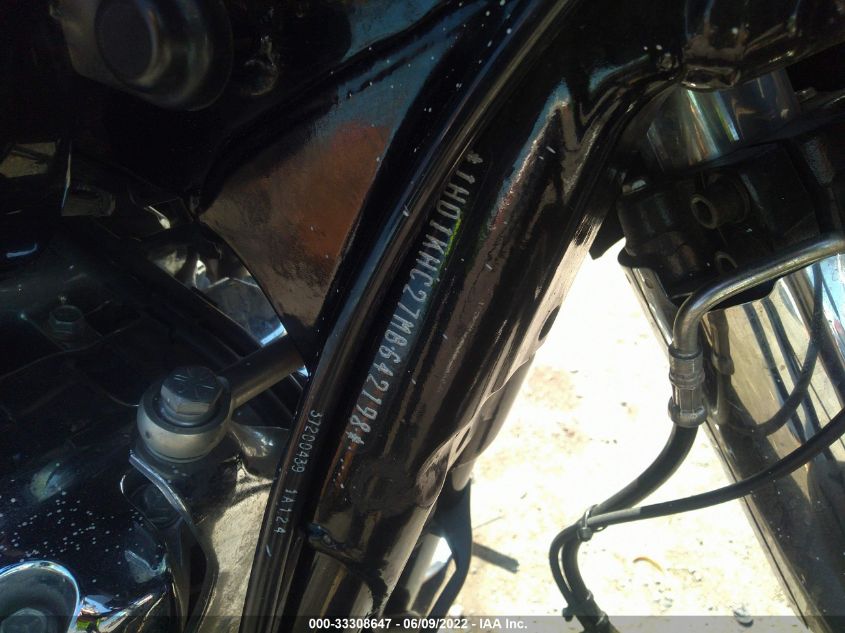 2021 HARLEY-DAVIDSON FLTRX 1HD1KHC27MB642198