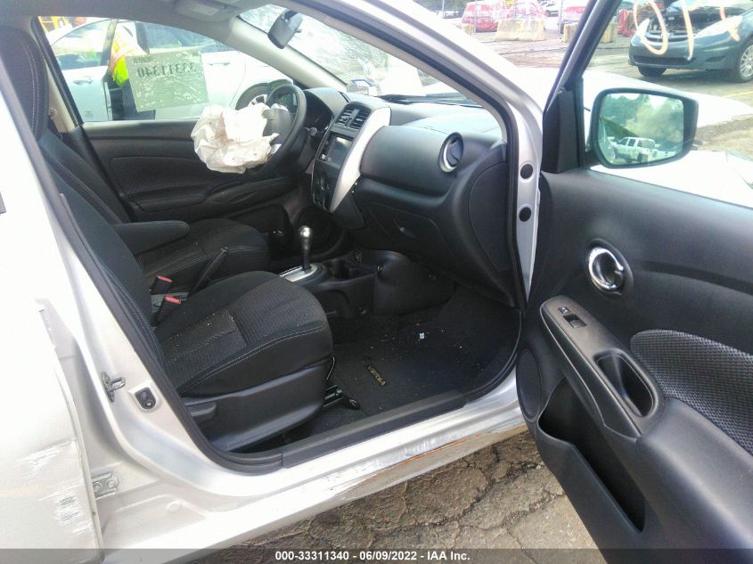 2019 NISSAN VERSA SEDAN SV 3N1CN7AP7KL859355