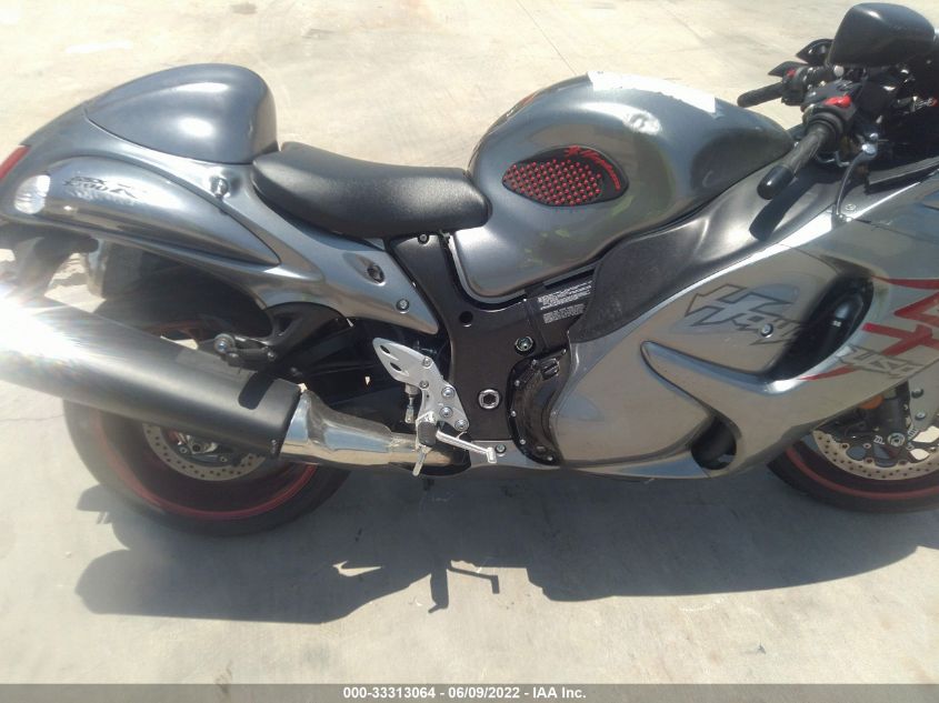 2019 SUZUKI GSX1300 RA JS1GX72B7K7100733