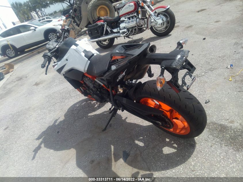 2020 KTM 890 DUKE R VBKTU9400LM800356