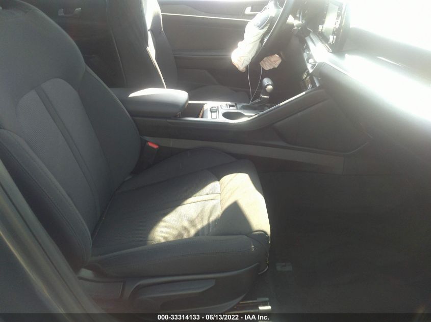 2022 KIA K5 LXS 5XXG14J29NG148222