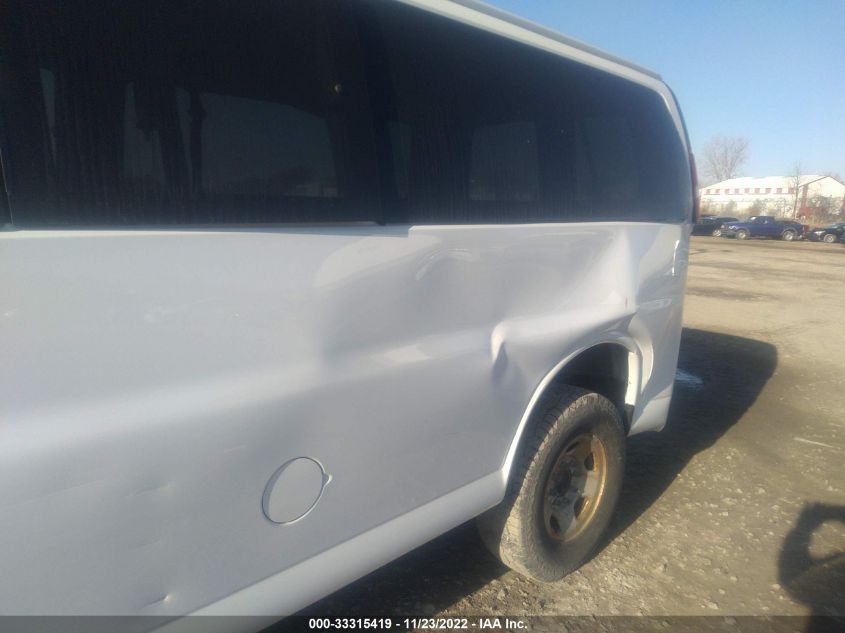 2019 CHEVROLET EXPRESS PASSENGER LT 1GAZGPFG4K1257829