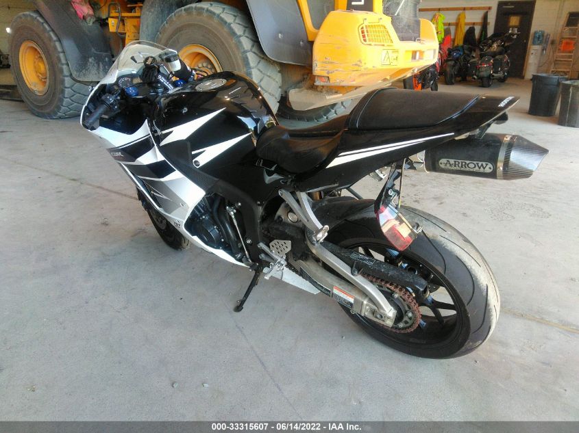 2016 HONDA CBR600 RR JH2PC40J1GK200851