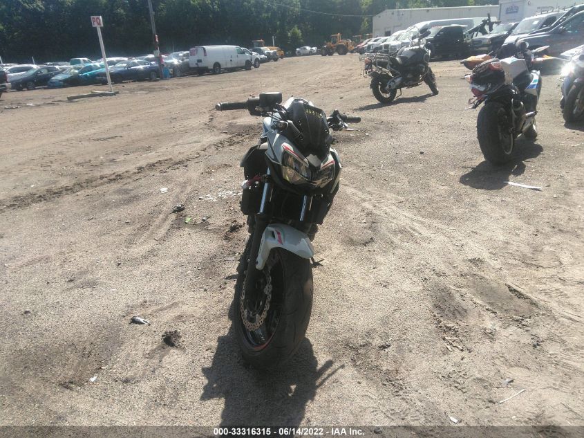 2022 KAWASAKI ER650 K ML5EREK18NDA58577