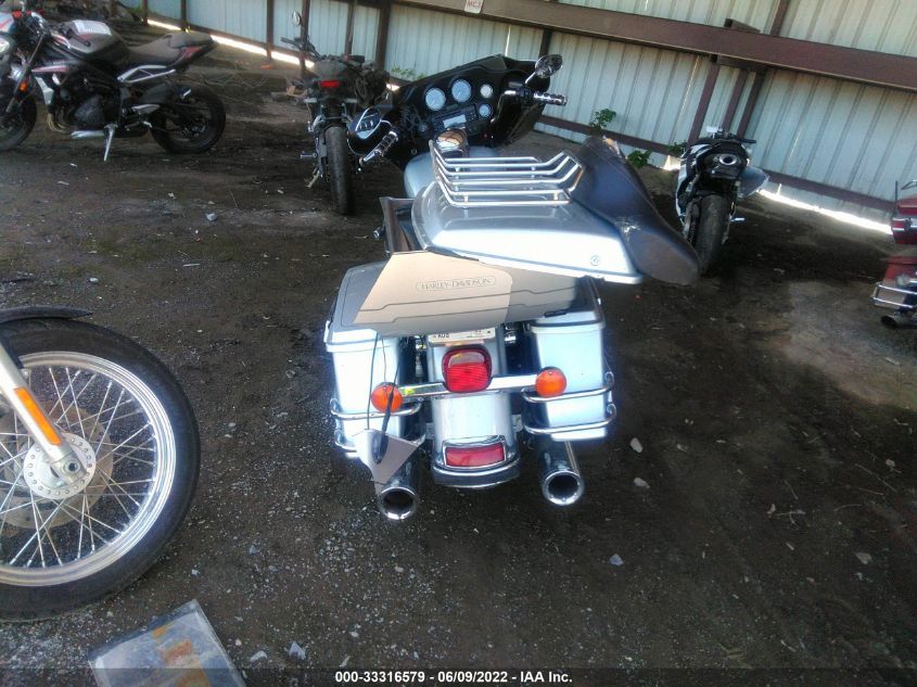 2011 HARLEY-DAVIDSON FLHTC 1HD1FF412BB661463