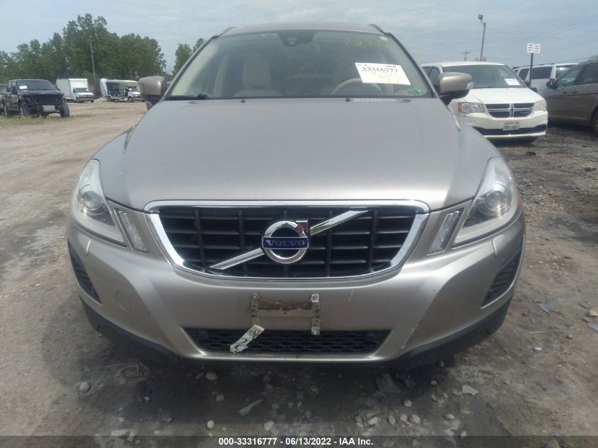 2013 VOLVO XC60 T6 YV4902DZ7D2405422