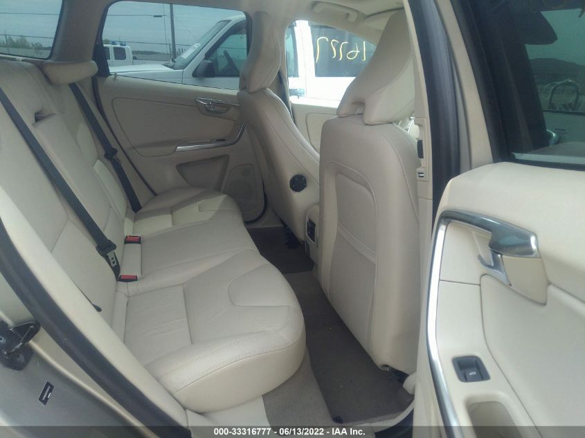 2013 VOLVO XC60 T6 YV4902DZ7D2405422