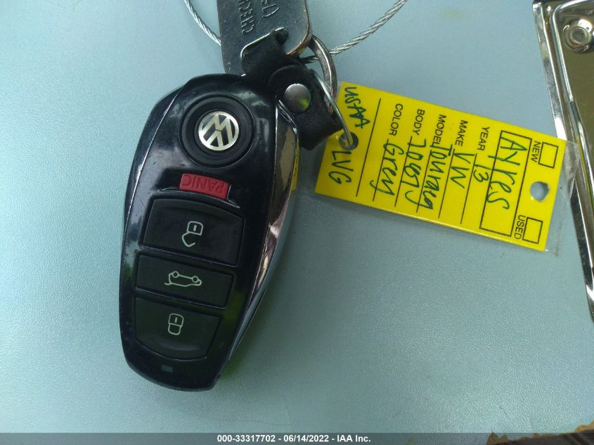 2013 VOLKSWAGEN TOUAREG V6 WVGEF9BP0DD002280
