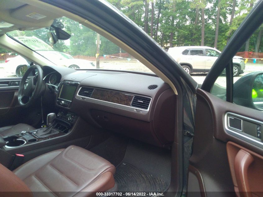 2013 VOLKSWAGEN TOUAREG V6 WVGEF9BP0DD002280