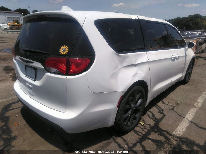 2019 CHRYSLER PACIFICA TOURING PLUS 2C4RC1FG1KR681478