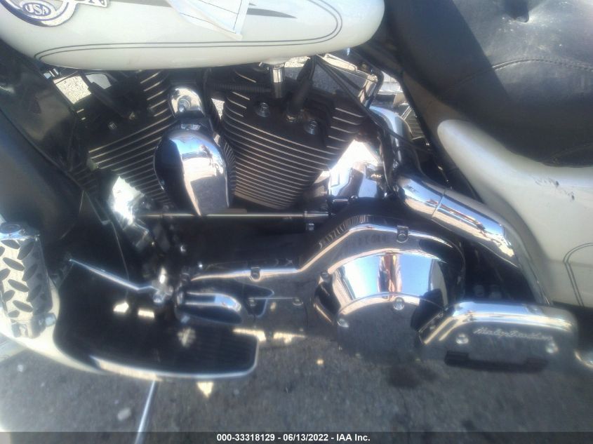 2004 HARLEY-DAVIDSON FLHTCUI 1HD1FCW184Y612229